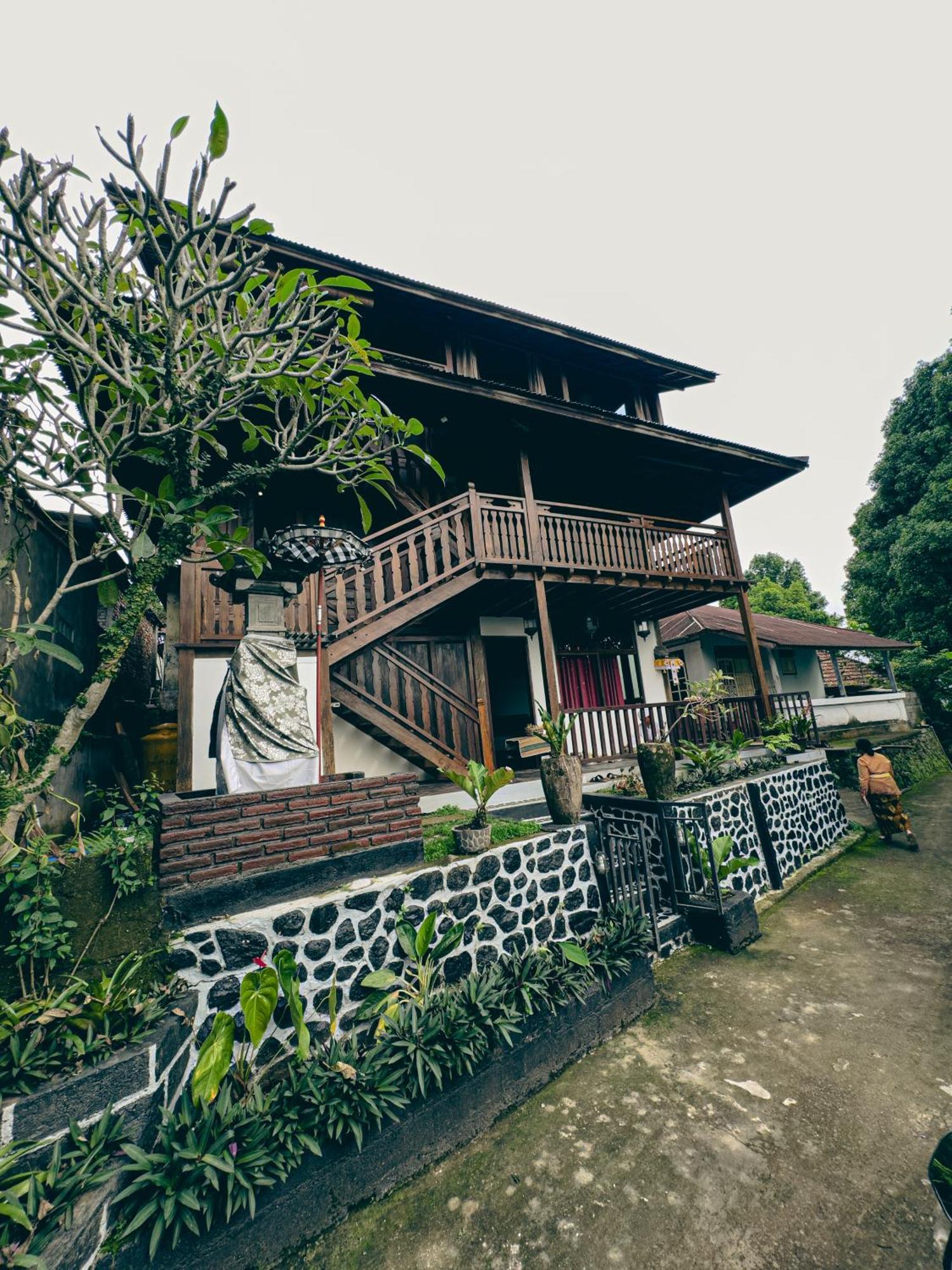 Maison d'hôtes Munduk Tjeraki House Extérieur photo